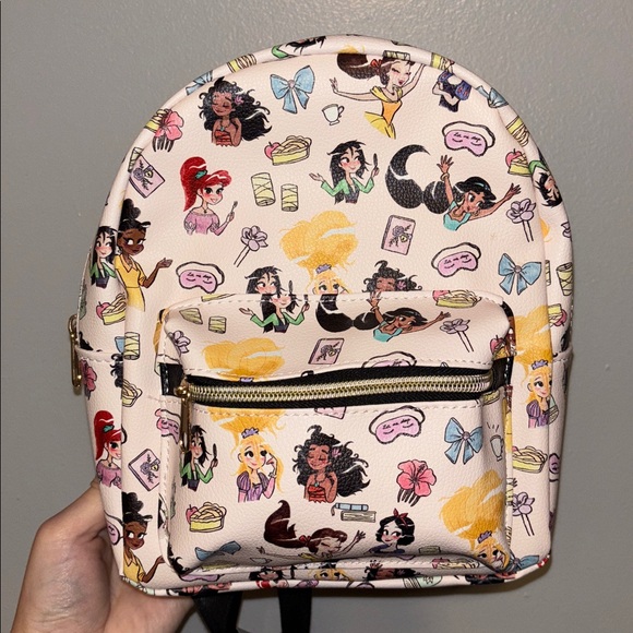 Disney Princess Mini Backpack NWT - Picture 1 of 7